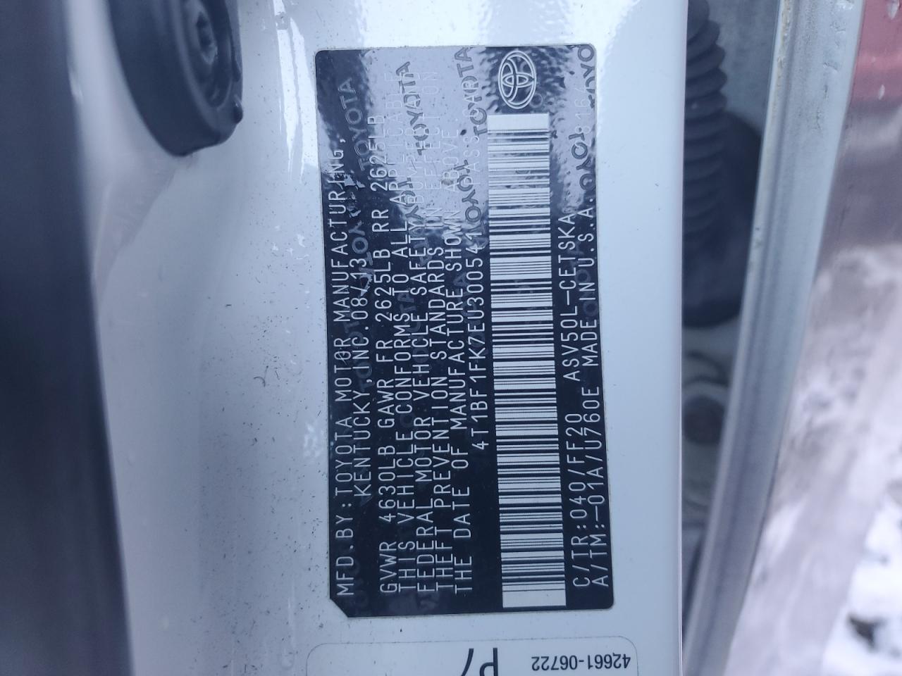2014 Toyota Camry - Image 12