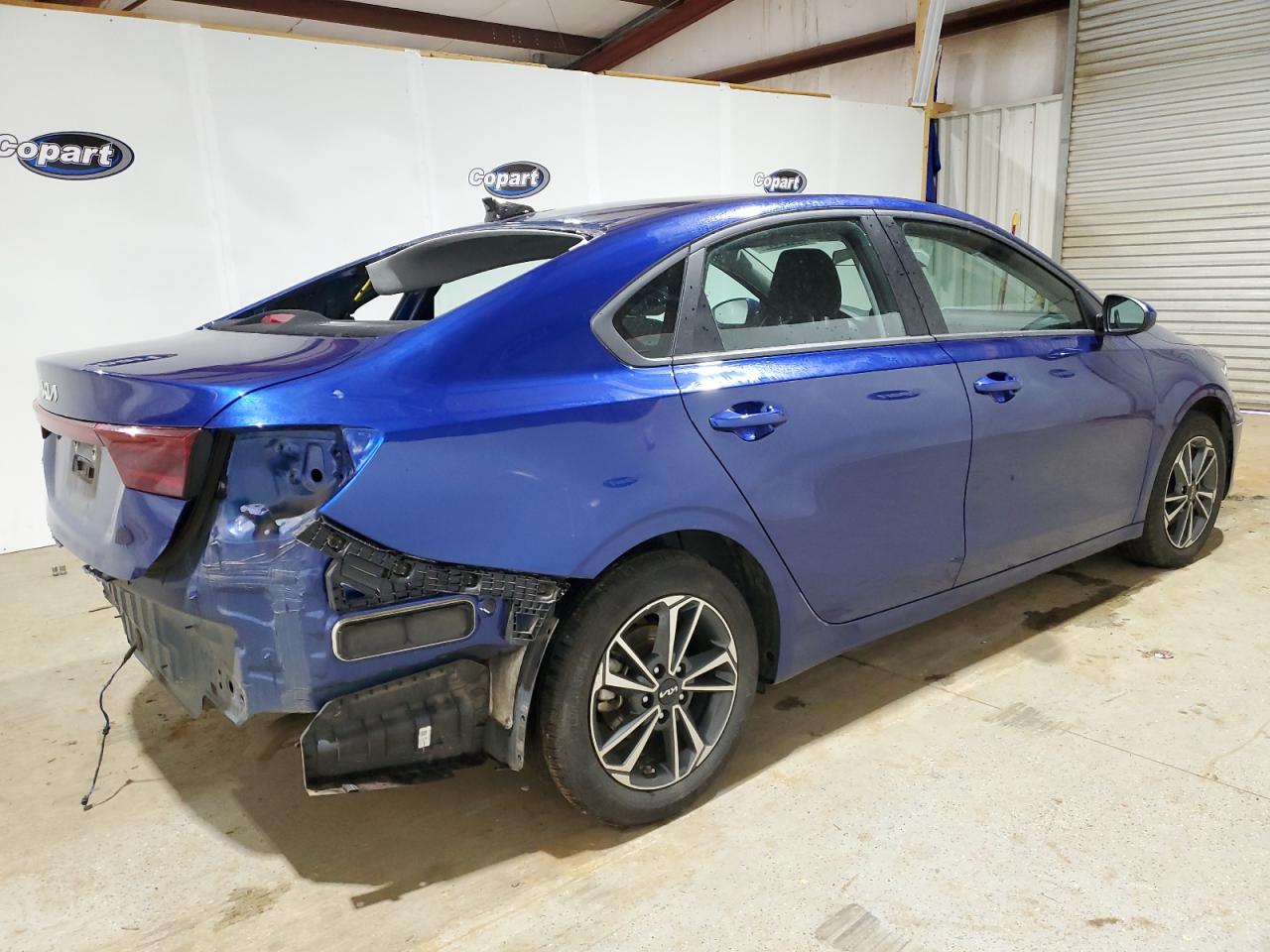 2023 Kia Forte - Image 3