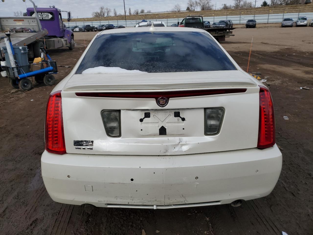 2010 Cadillac STS - Image 6