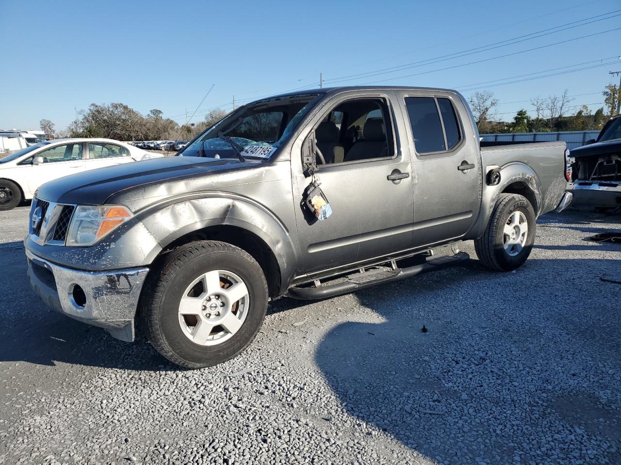 2006 Nissan Frontier Crew Cab Le na sprzedaż w Riverview, FL - Front End