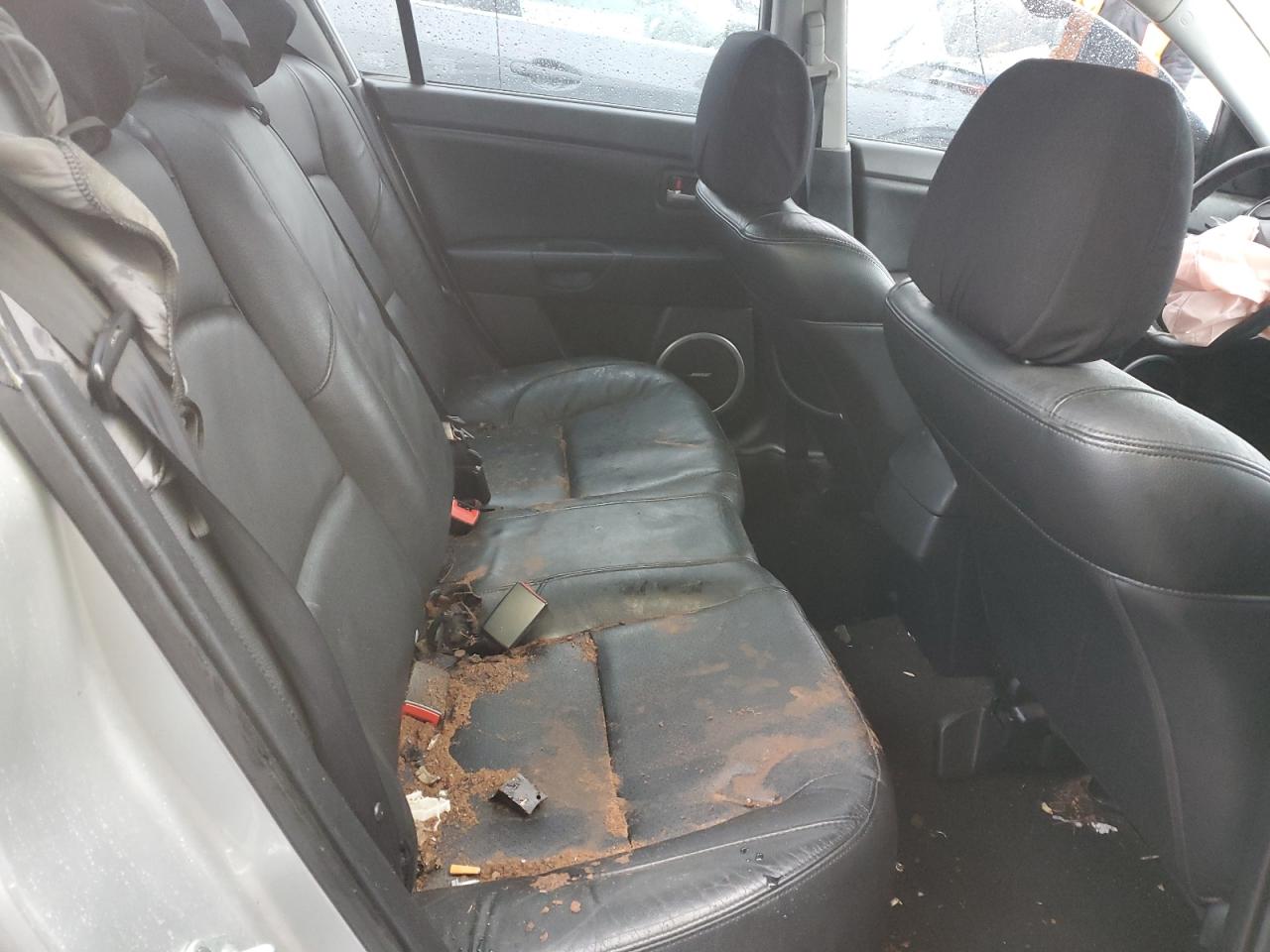 2006 Mazda 3 - Image 10