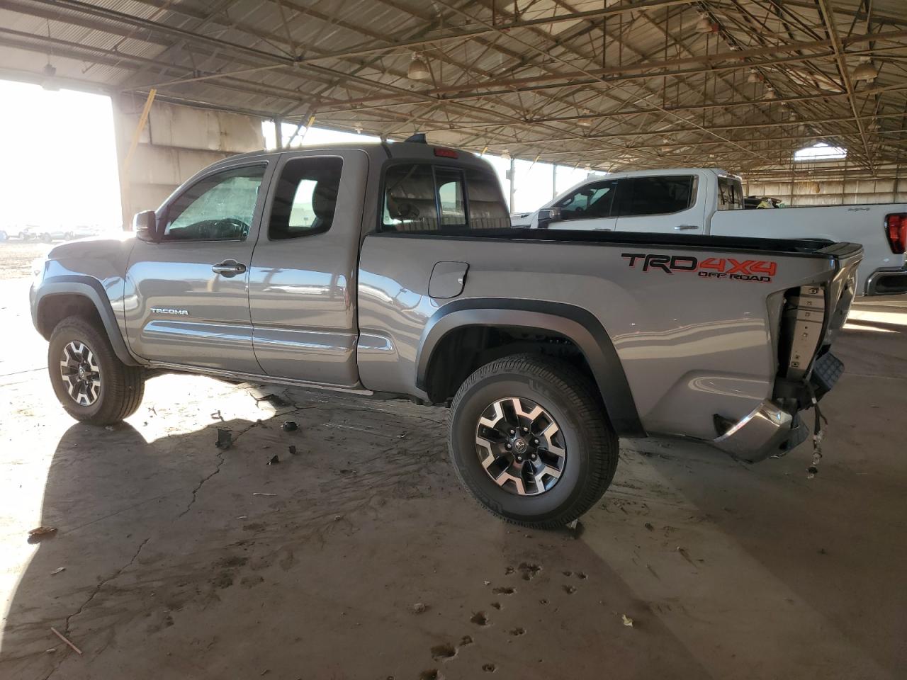 2020 Toyota Tacoma - Image 2
