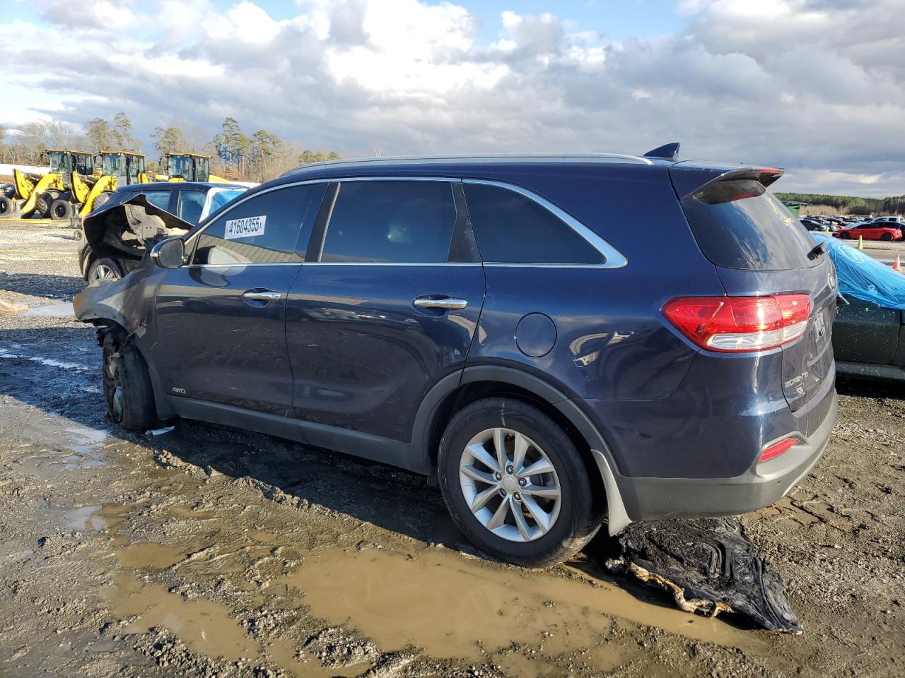 2016 Kia Sorento - Image 2