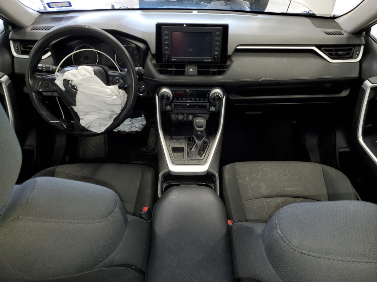 2021 Toyota RAV 4 - Image 8