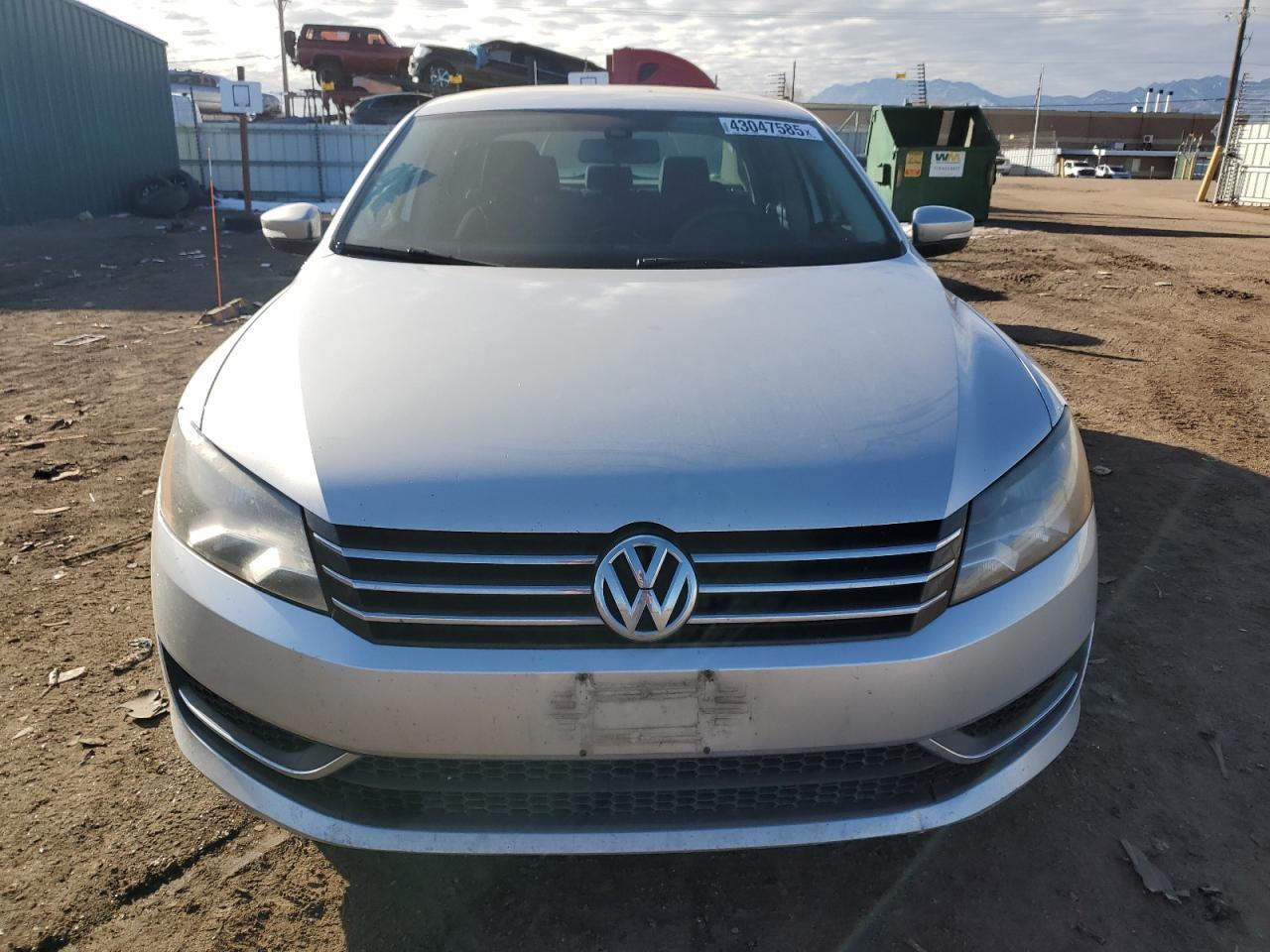 2014 Volkswagen Passat - Image 5