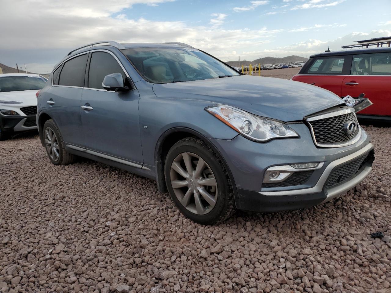 2017 Infiniti QX50 - Image 4