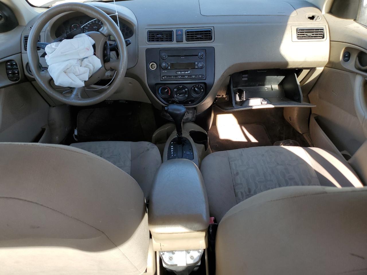 2005 Ford Focus - Image 8