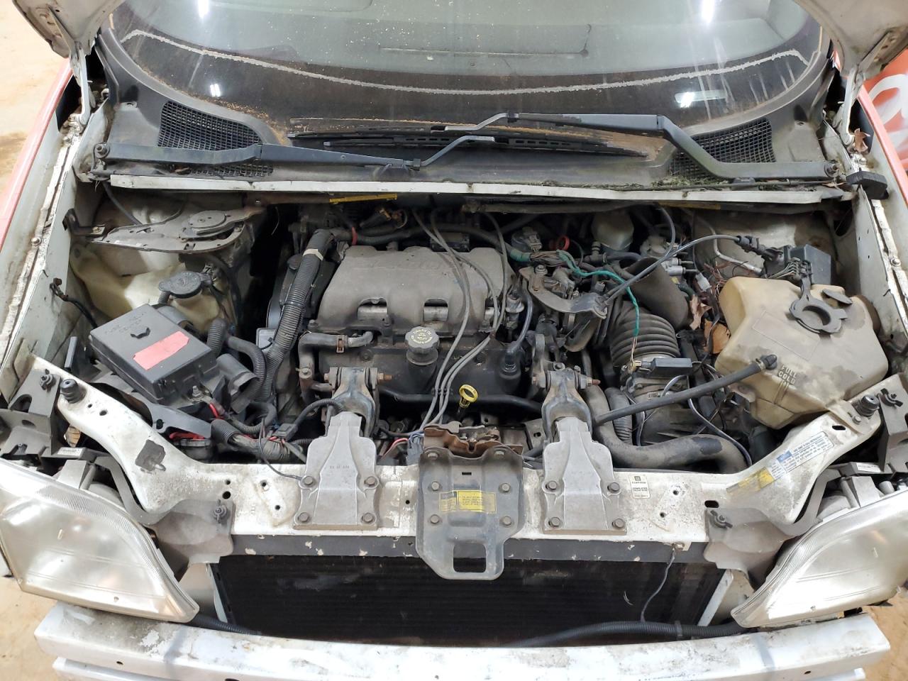 1998 Chevrolet Venture - Image 12
