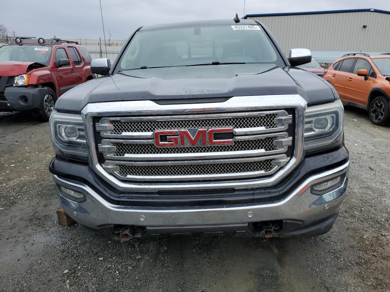 2016 GMC Sierra - Image 5
