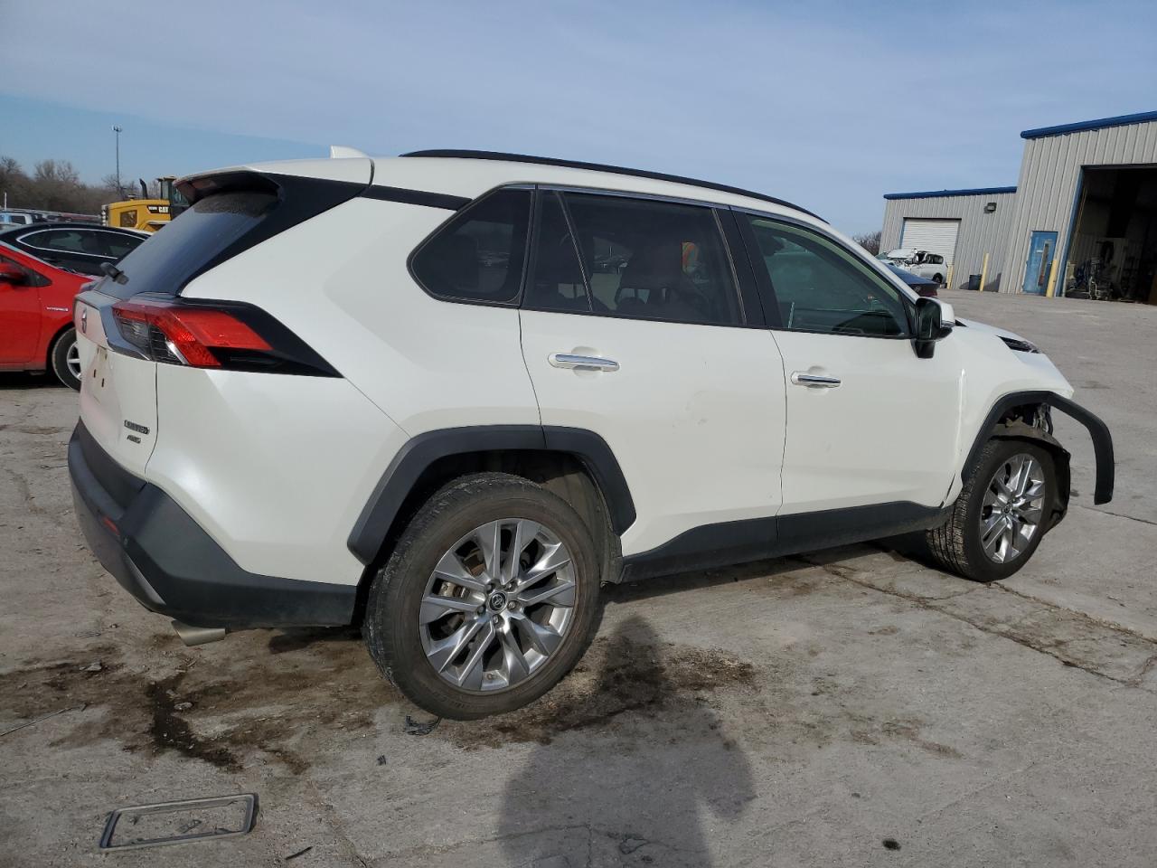 2019 Toyota RAV 4 - Image 3