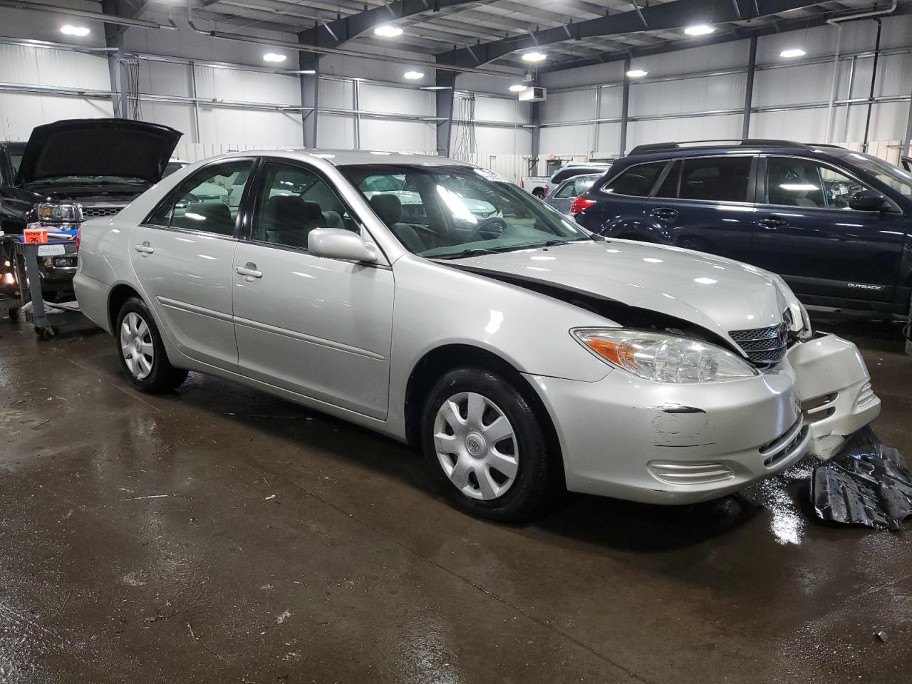 2004 Toyota Camry Le VIN: 4T1BE32K94U817763 Lot: 41925515