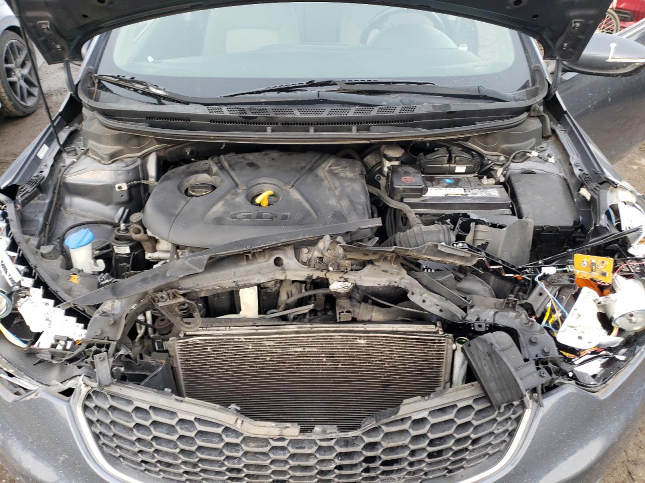 2014 Kia Forte - Image 11
