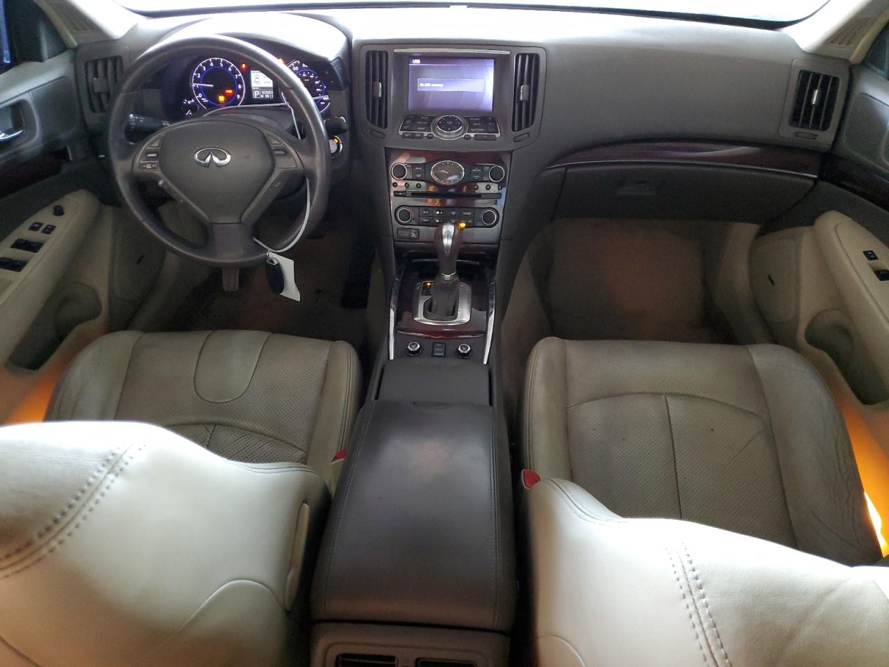 2012 Infiniti G - Image 8