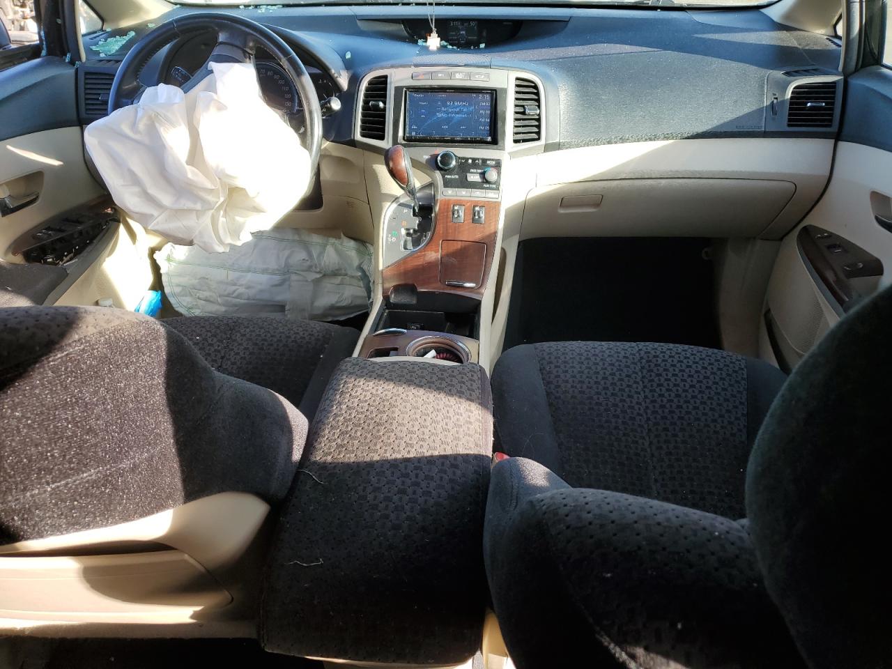 2010 Toyota Venza - Image 8