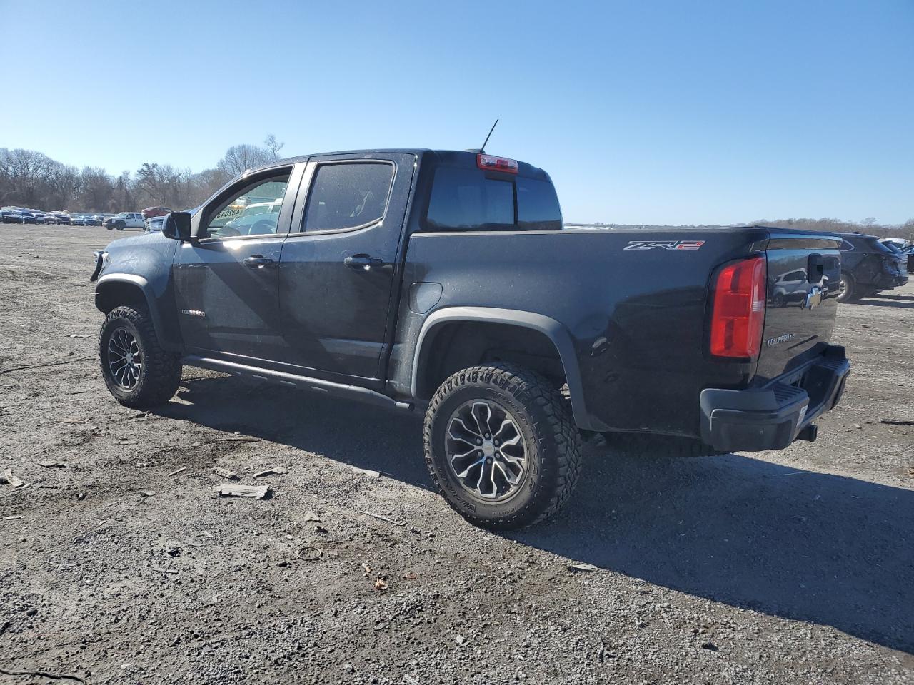 2017 Chevrolet Colorado - Image 2
