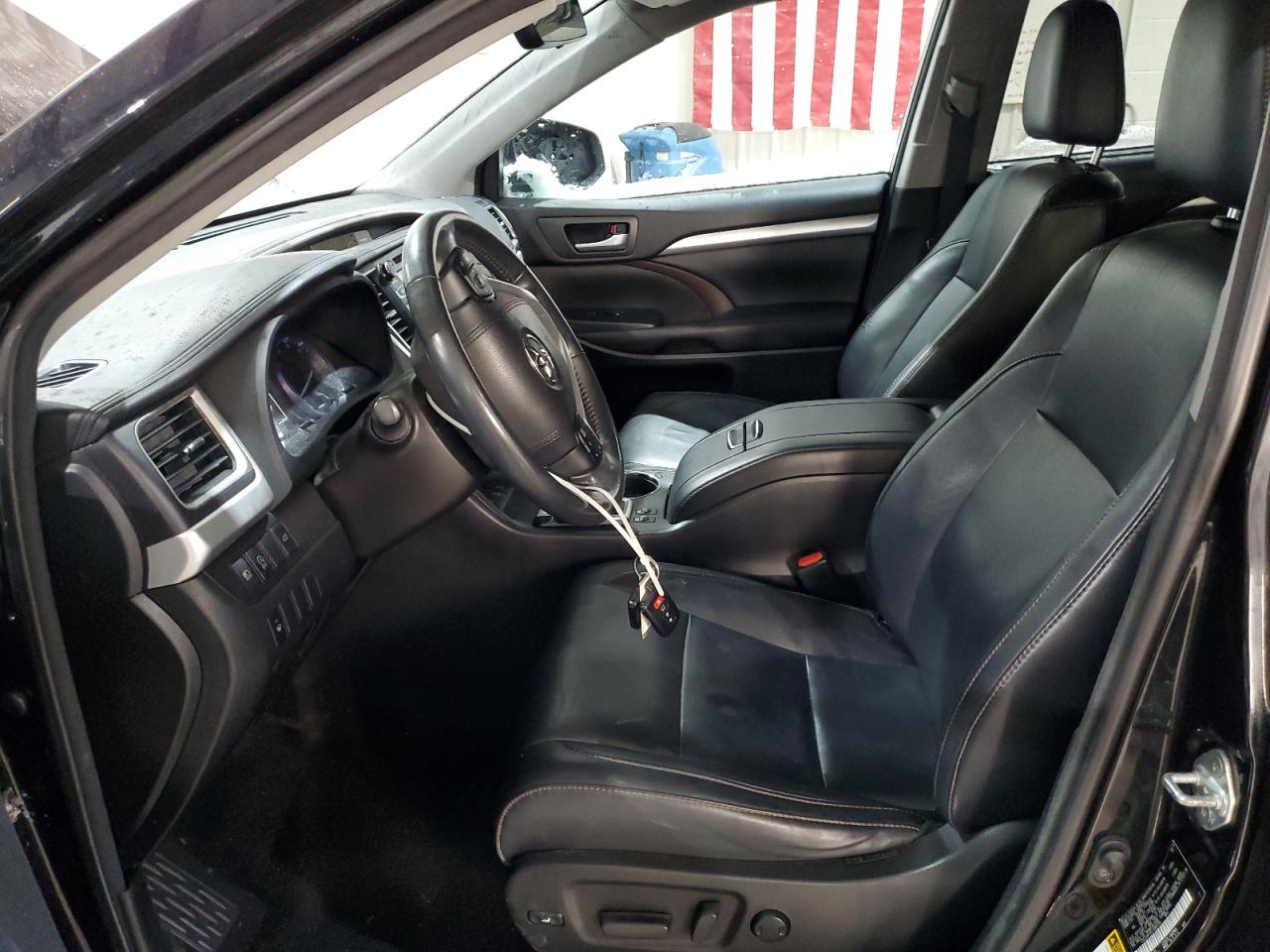 2018 Toyota Highlander - Image 7