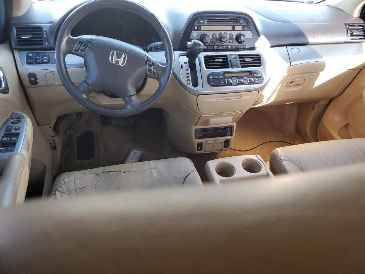 2008 Honda Odyssey - Image 8