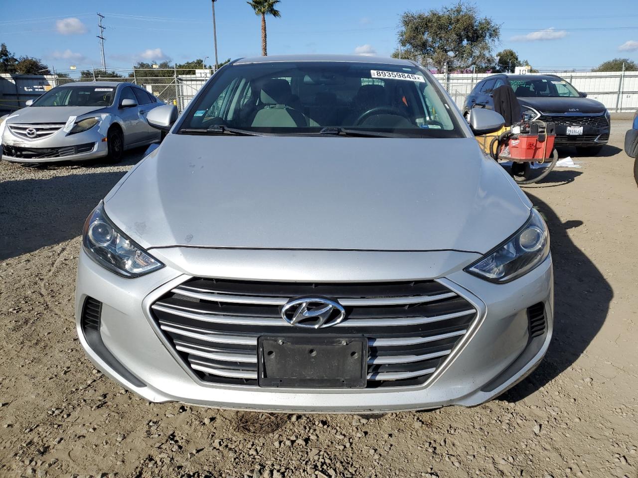 2017 Hyundai Elantra - Image 5