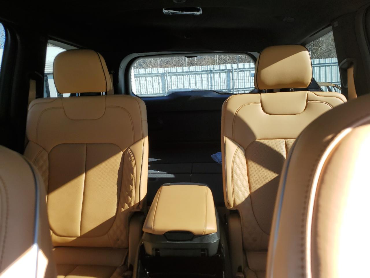 2021 Jeep Grand Cherokee - Image 10