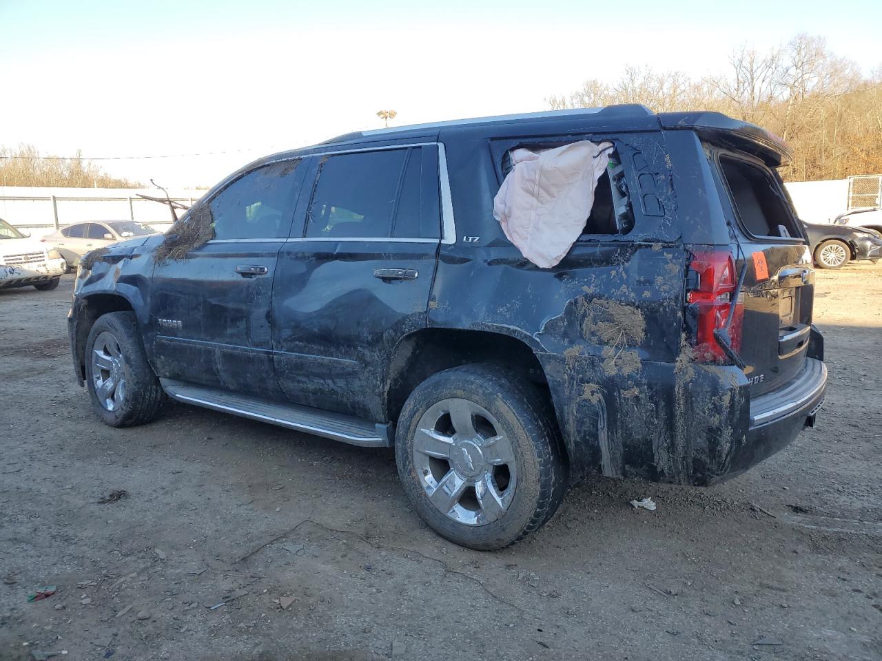 2015 Chevrolet Tahoe - Image 2