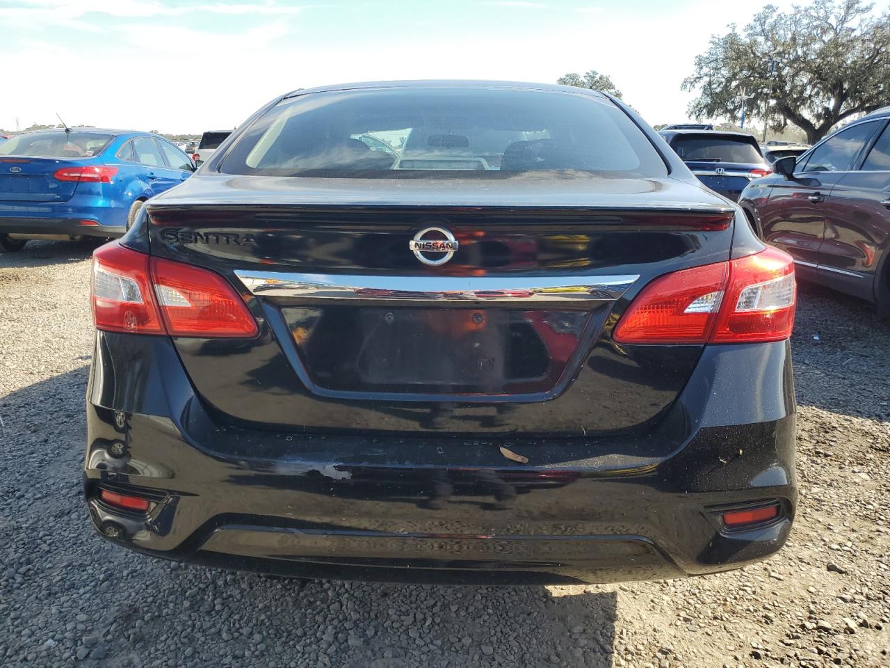 2018 Nissan Sentra - Image 6