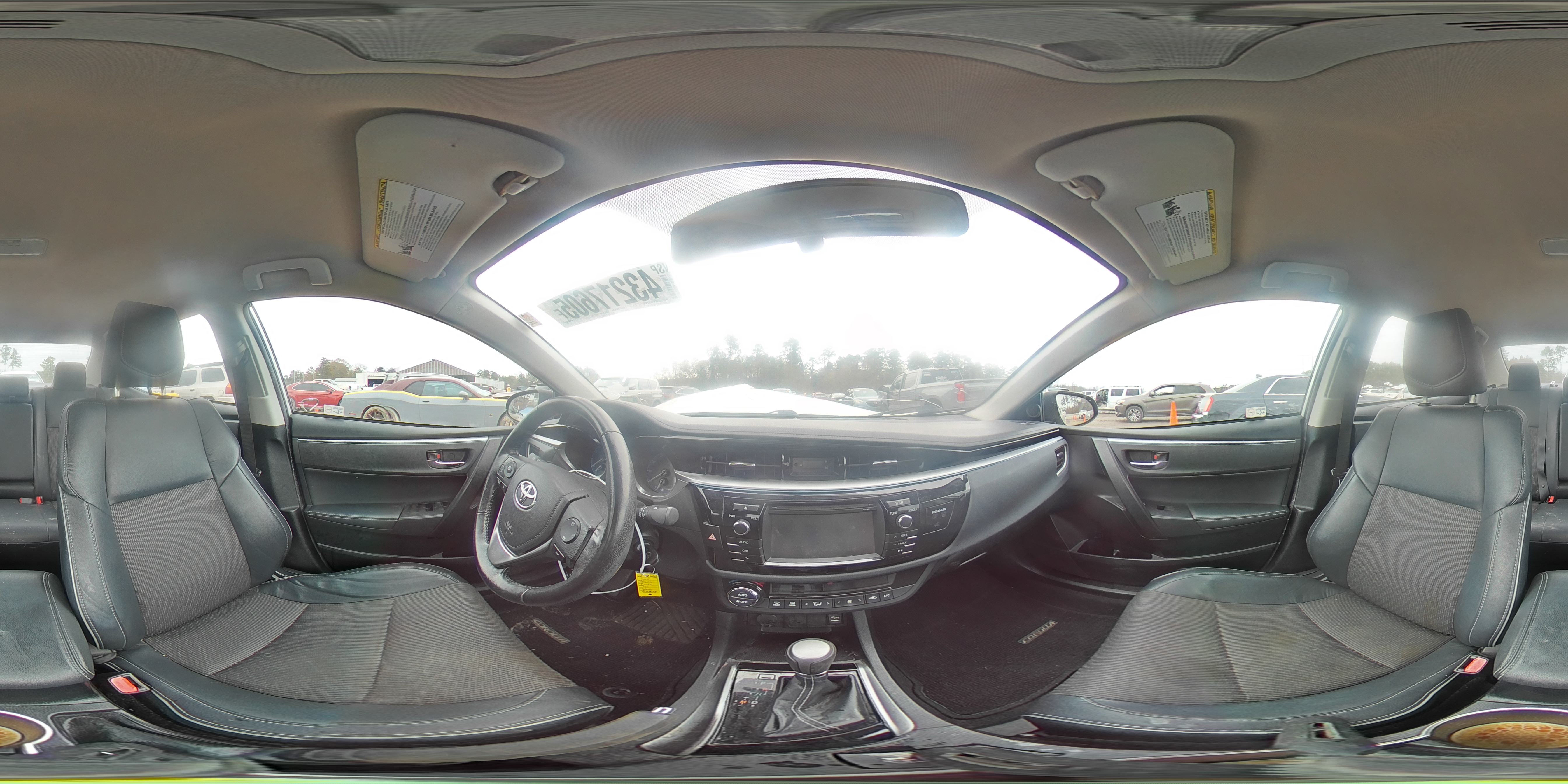 2015 Toyota Corolla - Image 13