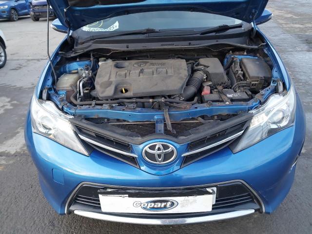 2013 TOYOTA AURIS ICON