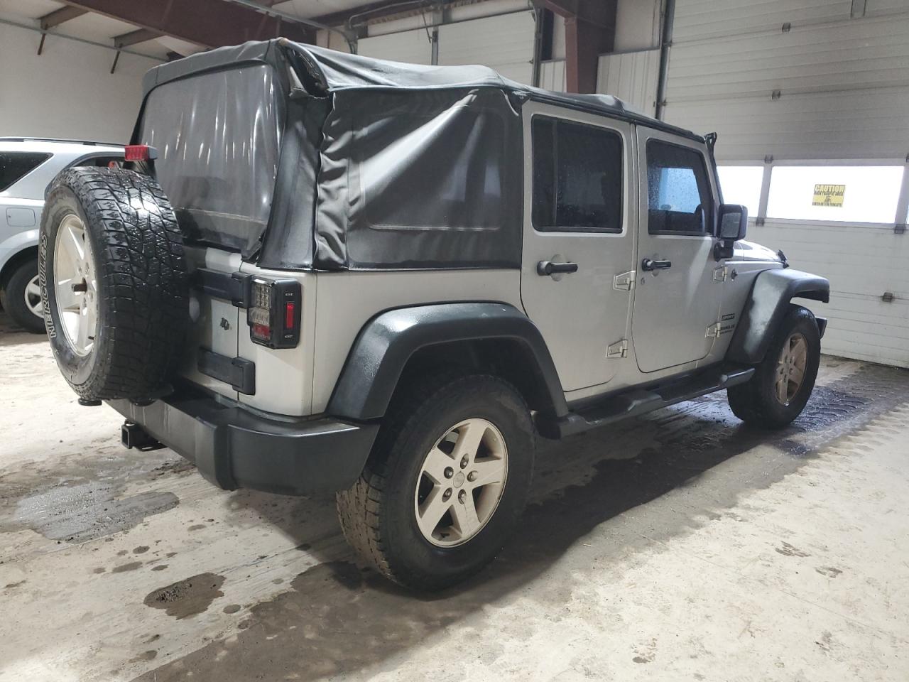 2012 Jeep Wrangler - Image 3