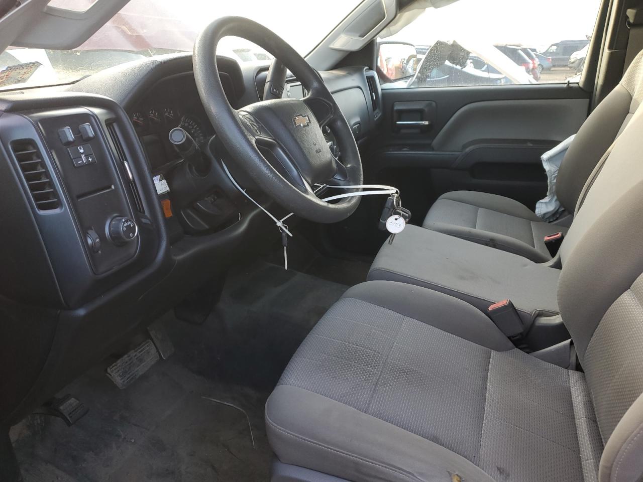 2015 Chevrolet Silverado - Image 7