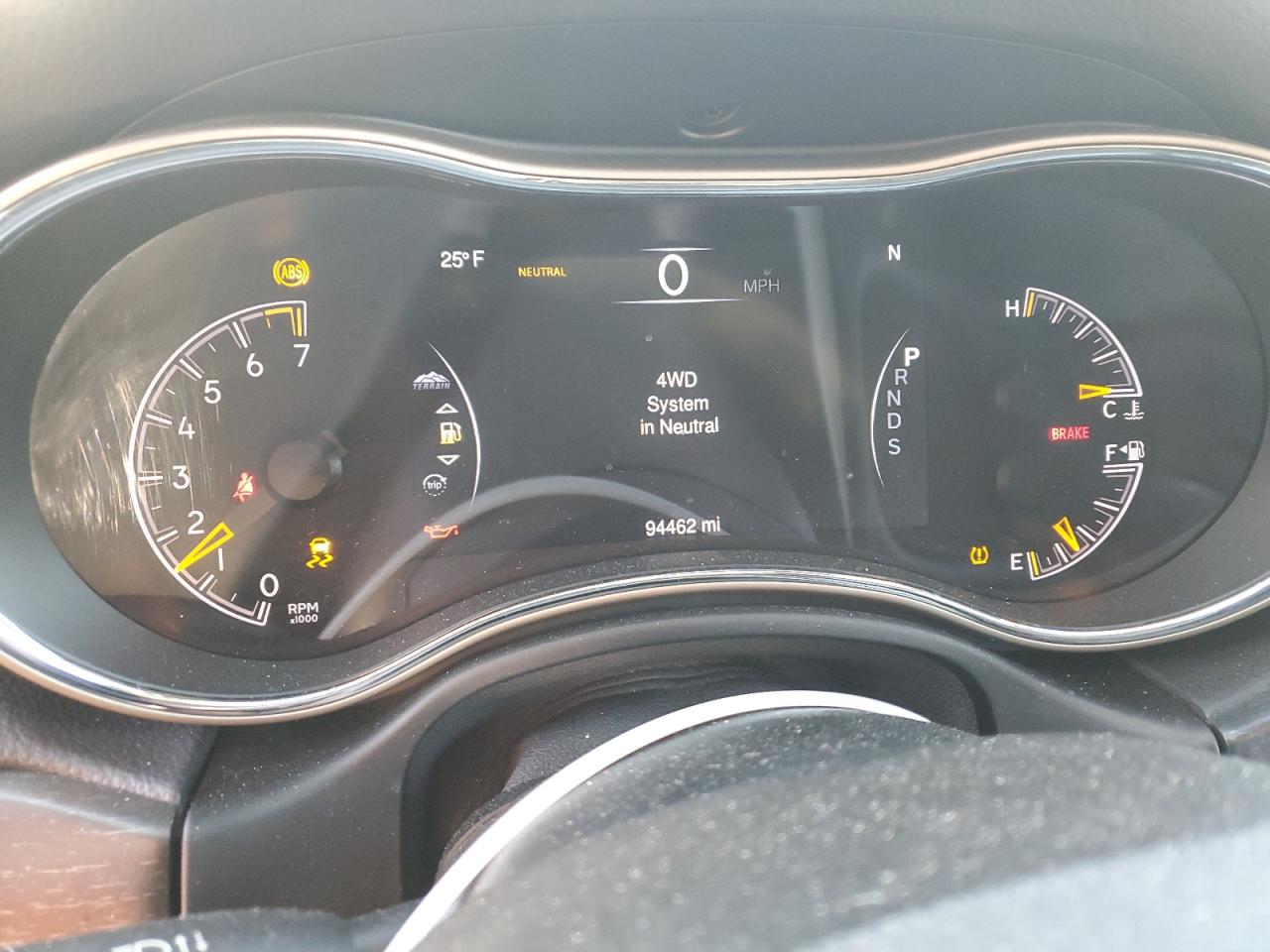 2015 Jeep Grand Cherokee - Image 9