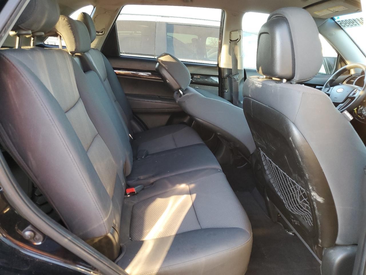 2013 Kia Sorento - Image 11