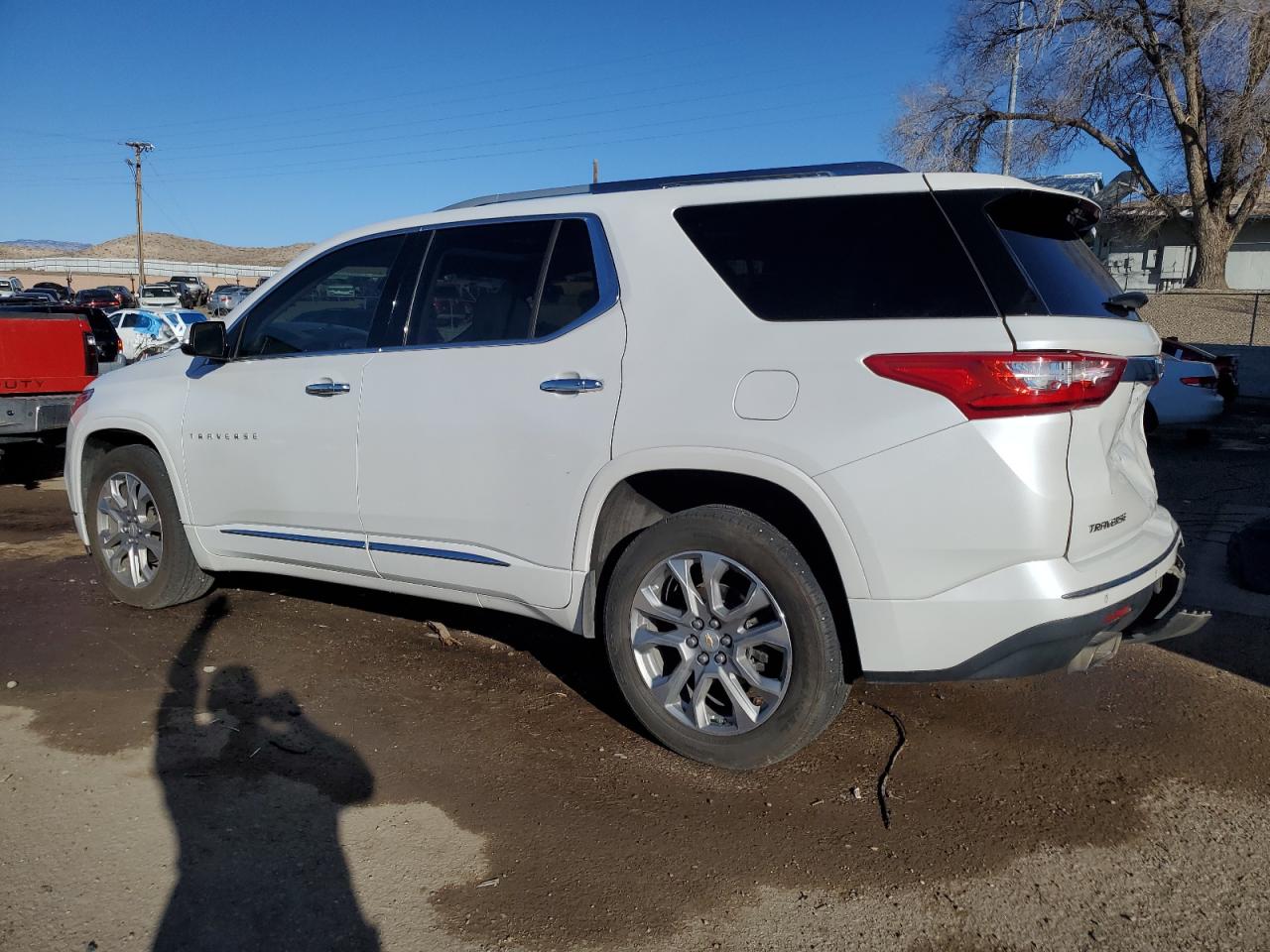 2018 Chevrolet Traverse - Image 2