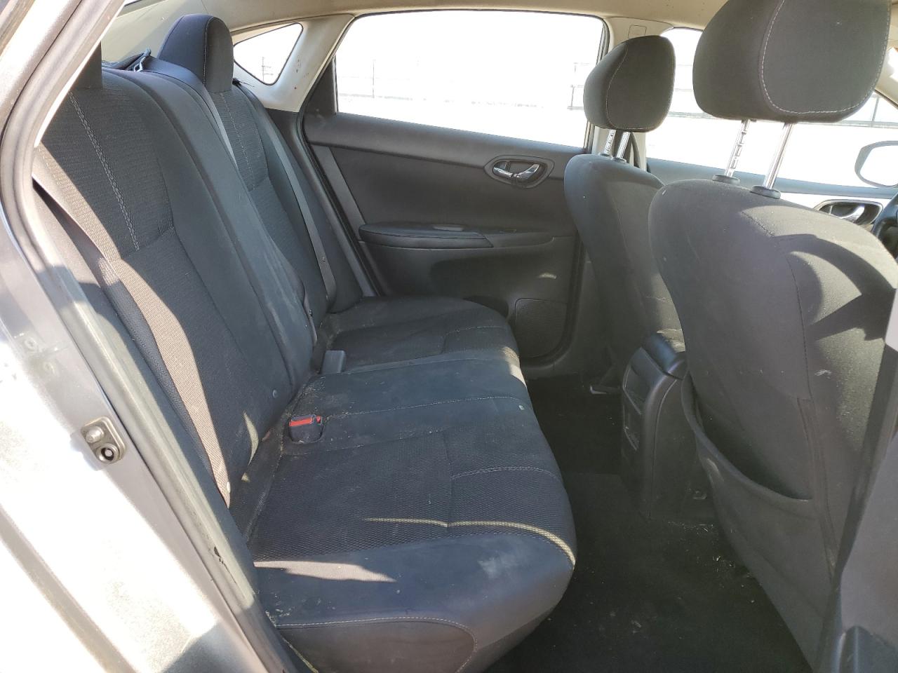 2018 Nissan Sentra - Image 10