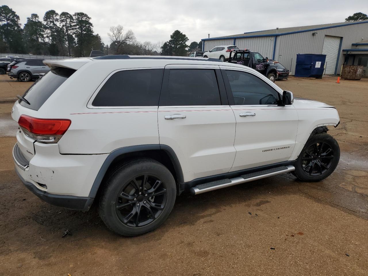 2015 Jeep Grand Cherokee - Image 3