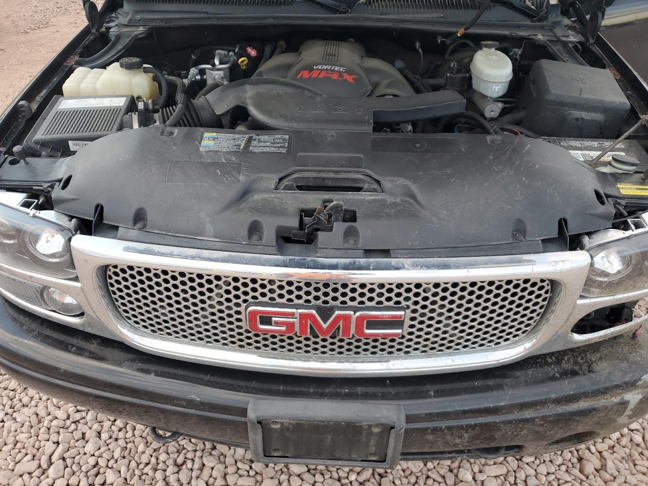 2006 GMC Sierra - Image 11
