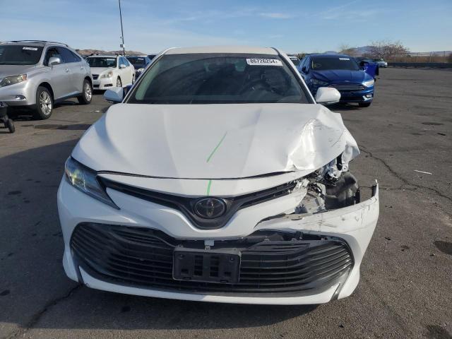  TOYOTA CAMRY 2018 White