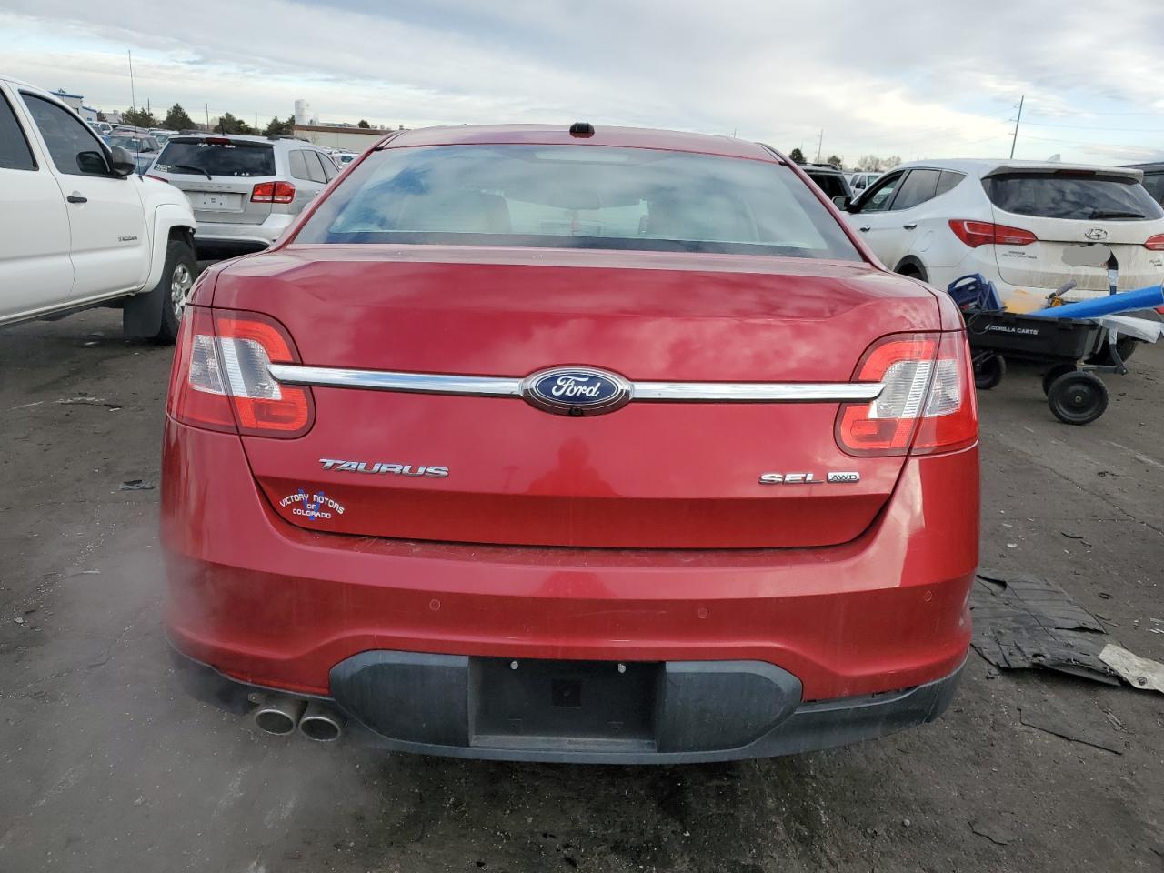 2010 Ford Taurus - Image 6