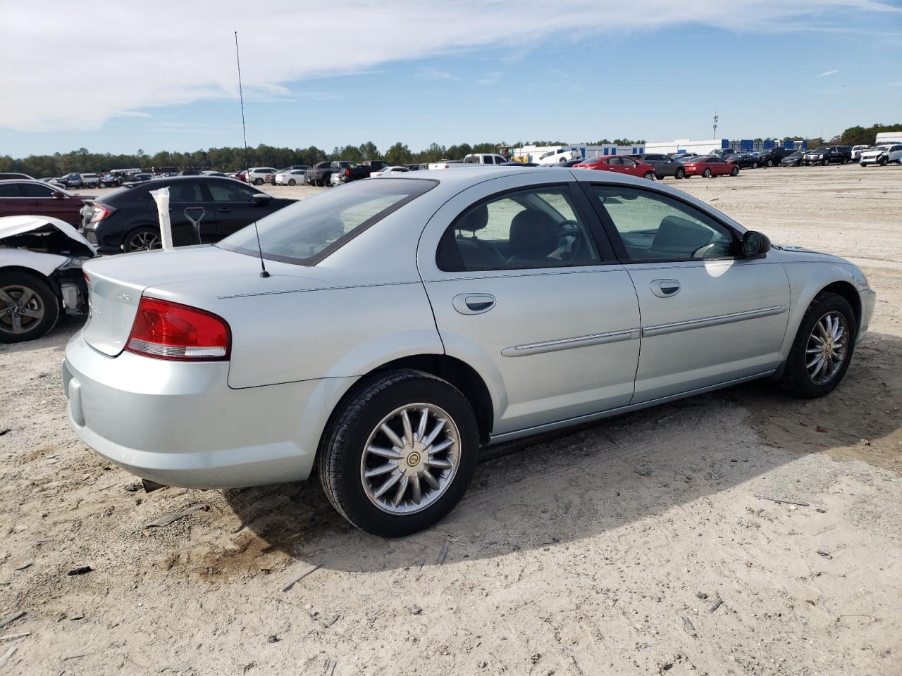 2003 Chrysler Sebring - Image 3