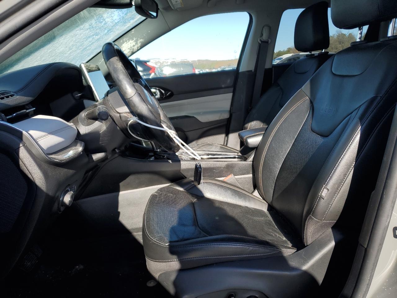 2022 Jeep Compass - Image 7