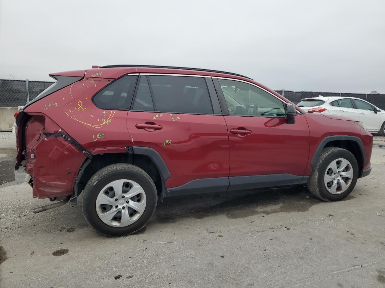 2019 Toyota RAV 4 - Image 3