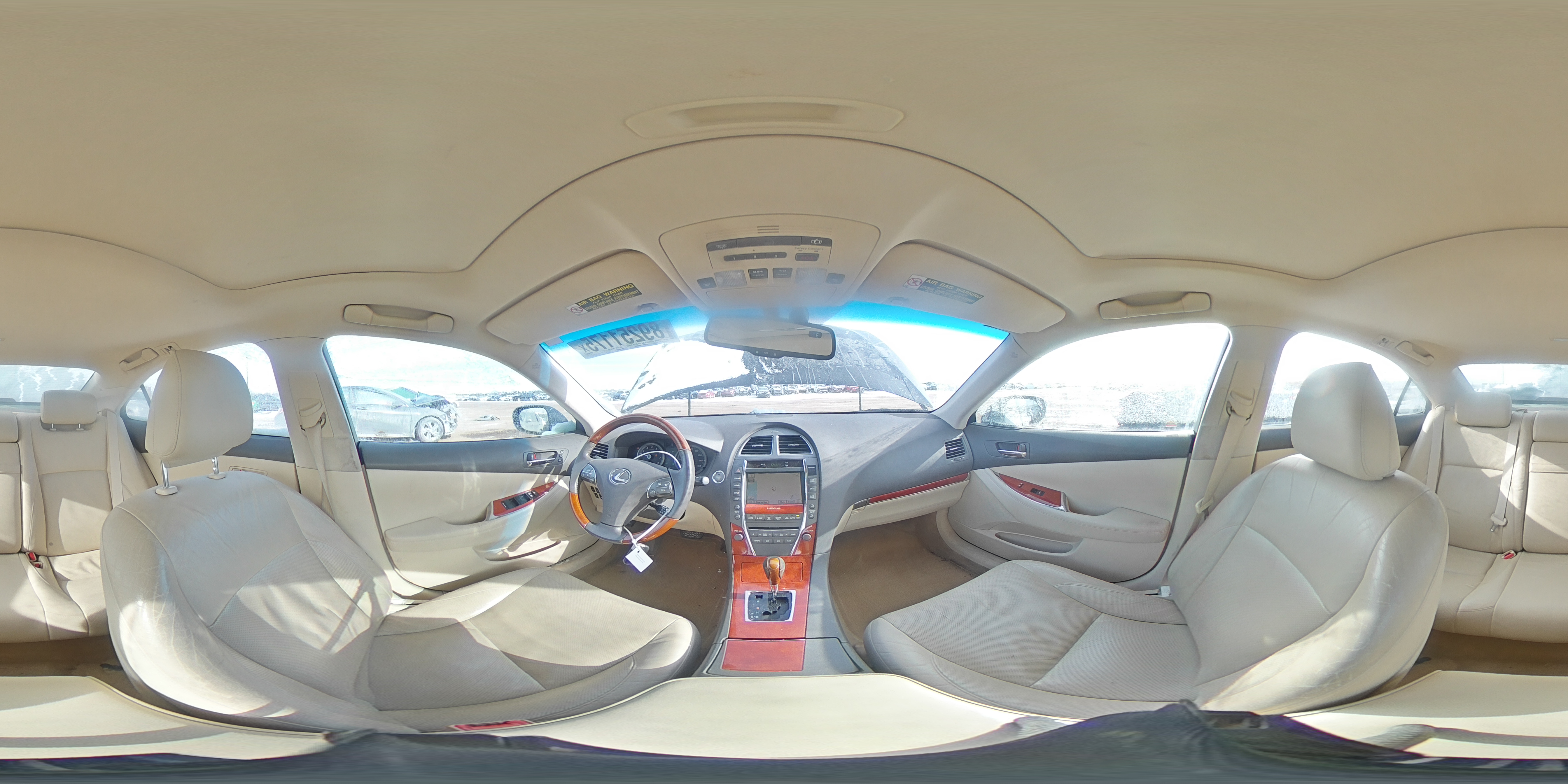 2010 Lexus ES - Image 12