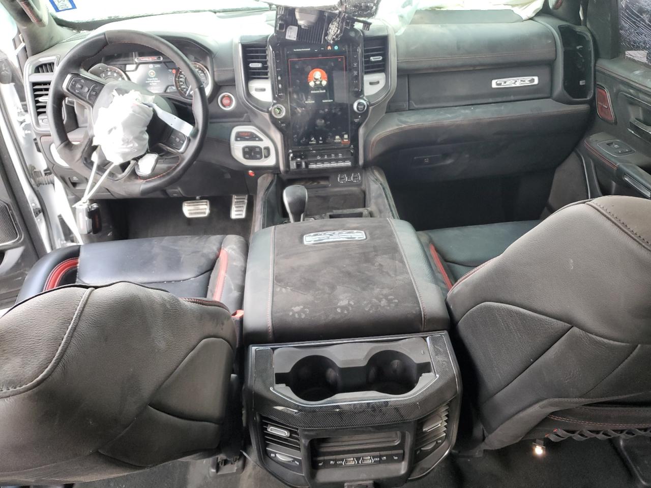 2022 RAM 1500 - Image 8
