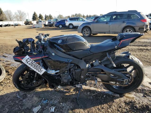 2017 YAMAHA YZFR1 