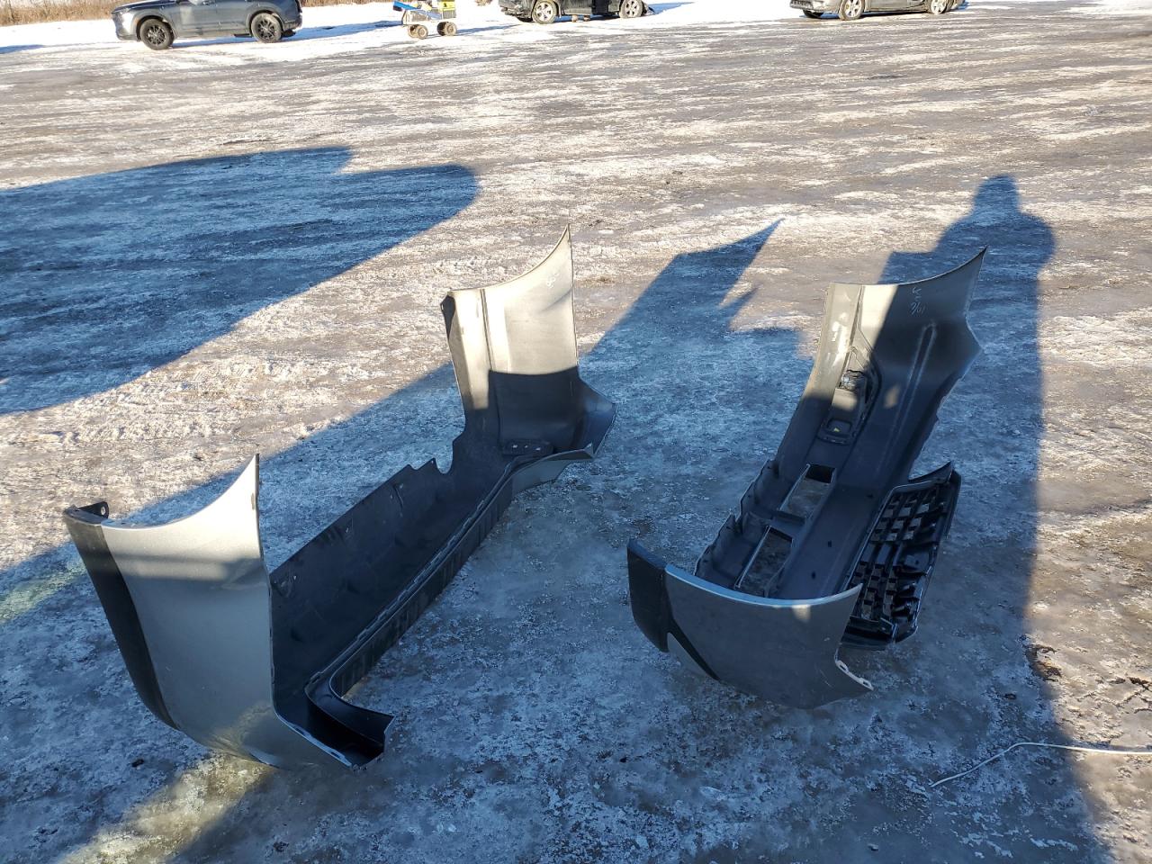 2011 Subaru Outback - Image 13