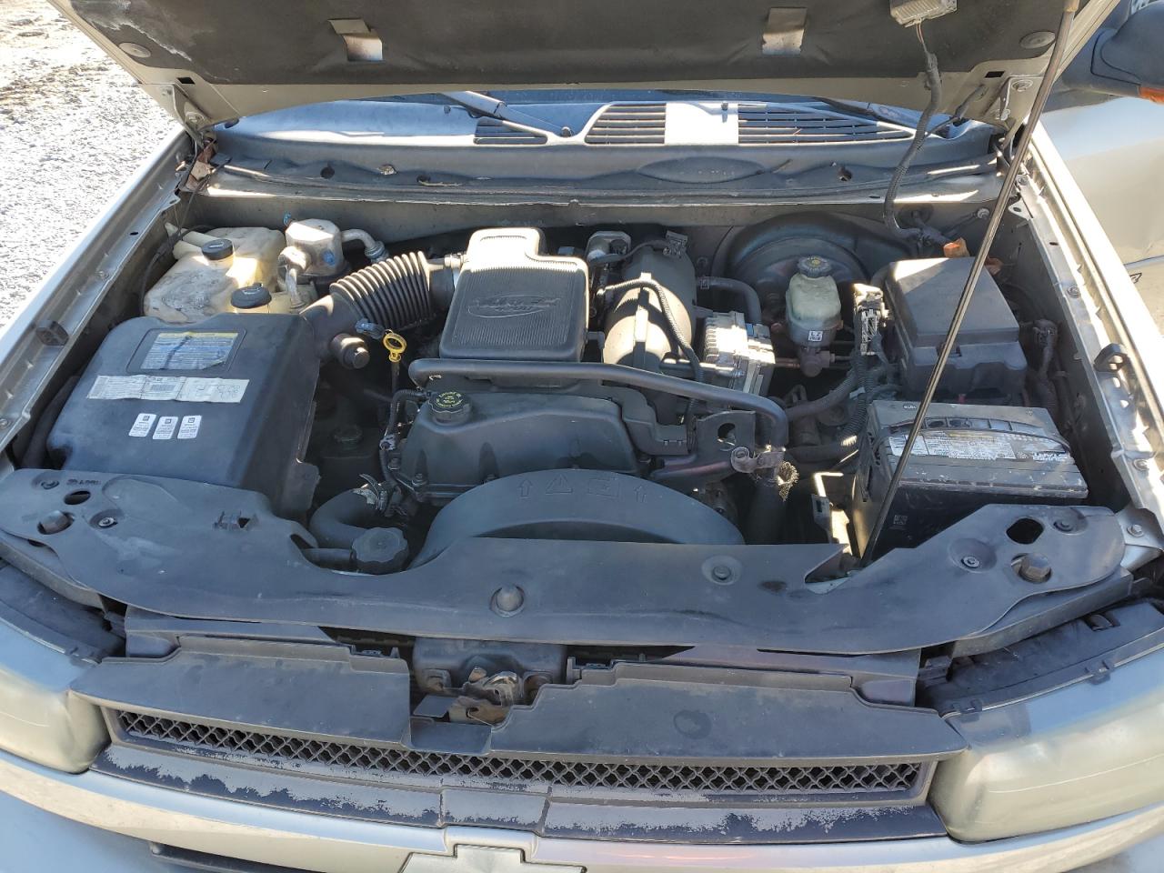 2002 Chevrolet TrailBlazer - Image 12