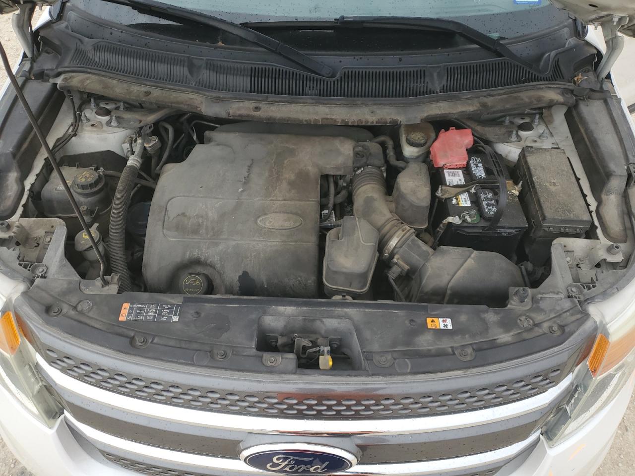 2015 Ford Explorer - Image 12