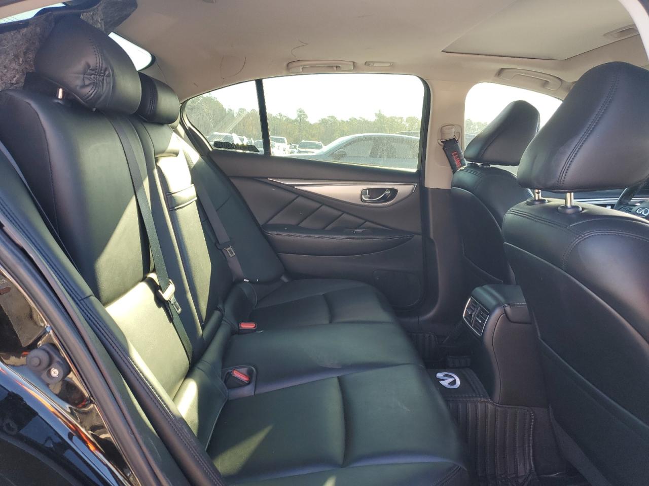 2021 Infiniti Q50 - Image 10