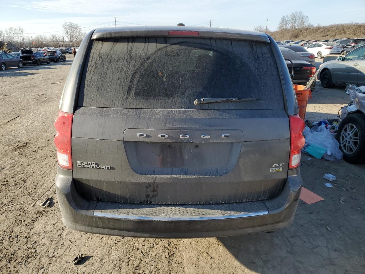 2019 Dodge Caravan - Image 6