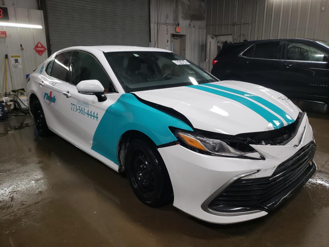 2021 Toyota Camry - Image 4