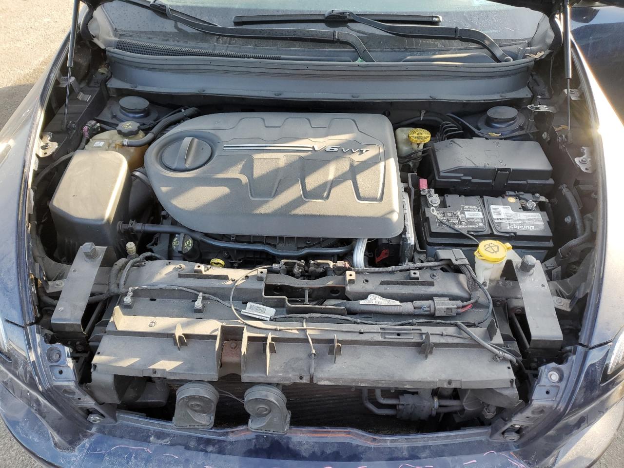 2016 Jeep Grand Cherokee - Image 12